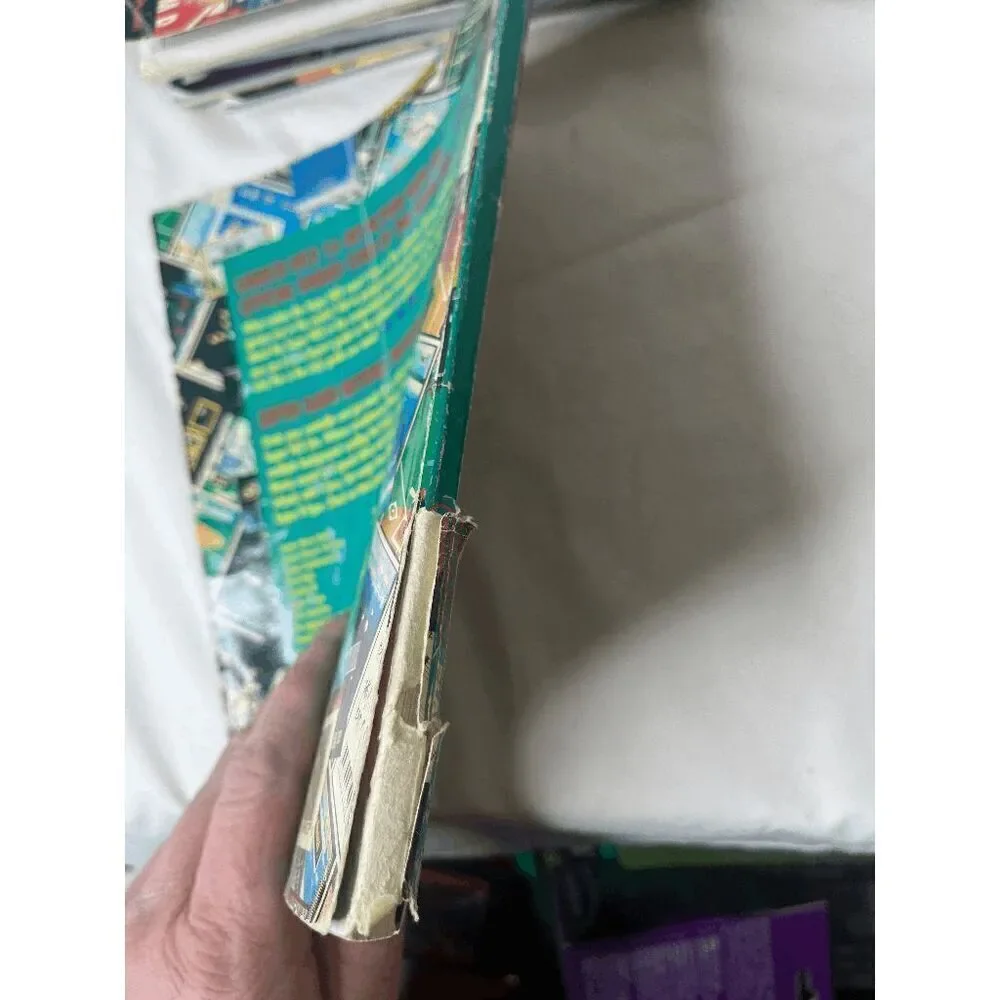 Super NES Official OEM Nintendo‎ Strategy Players Guide Hintbook